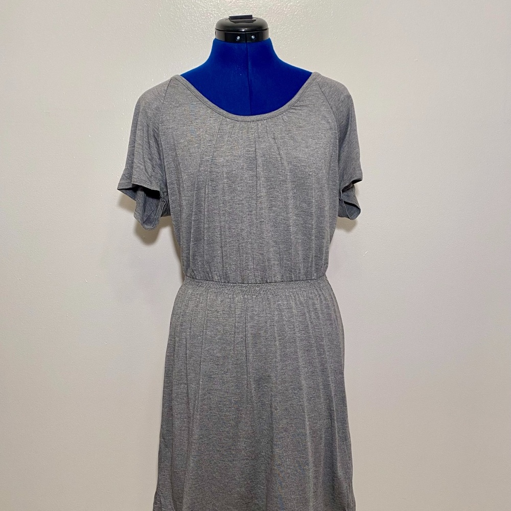 NWT Gap Casual Short-Sleeve Dress - Size: S